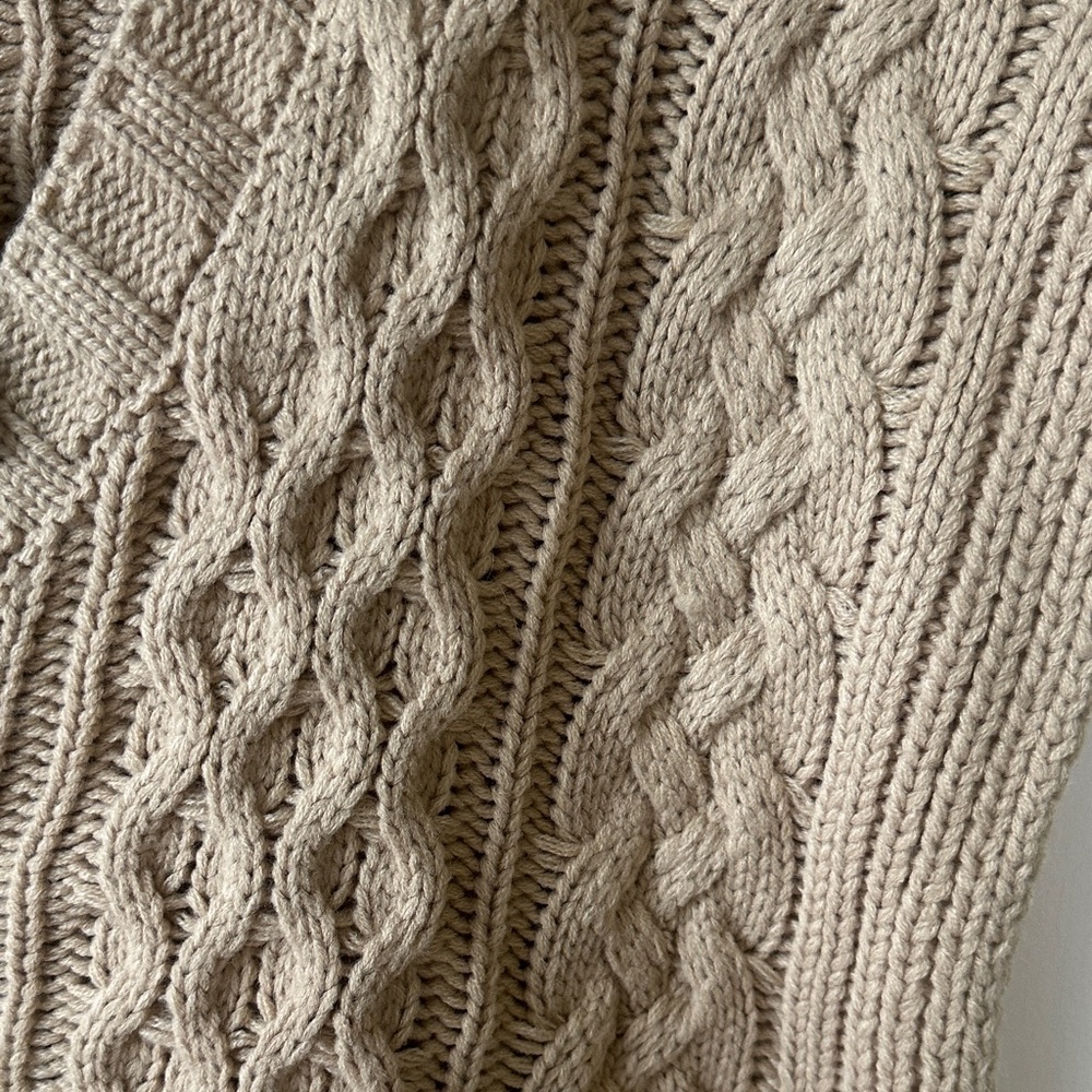 Cable Knit Camel Sweater Vest NWT size M - Picture 5 of 12